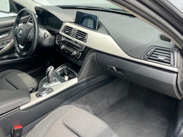 Bmw 320 320d Touring Business Advantage aut.