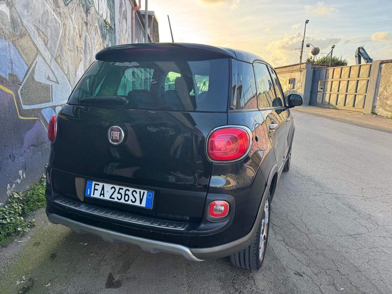 Fiat 500L 1.6 mjt Trekking come nuova