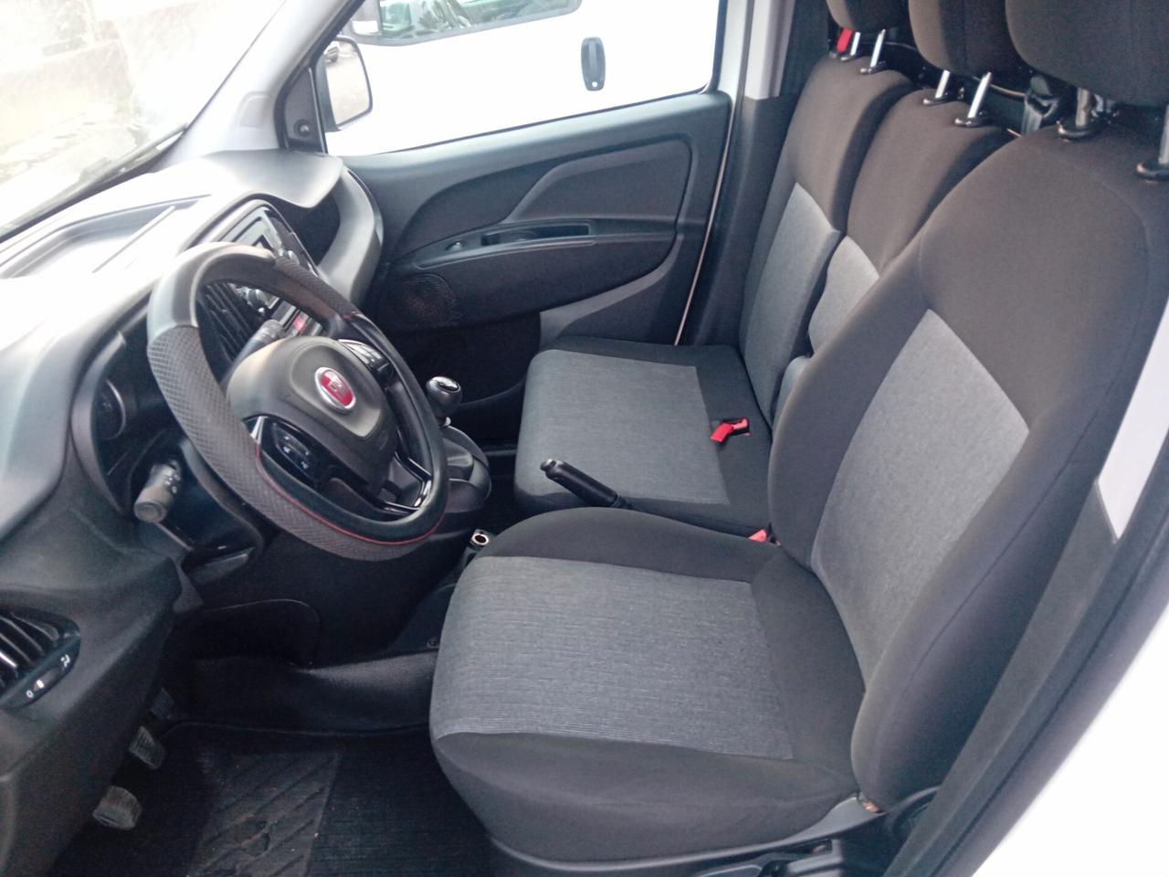 Fiat Doblò Cargo 1.6 MJT 105 cv - 3 Posti - 2020