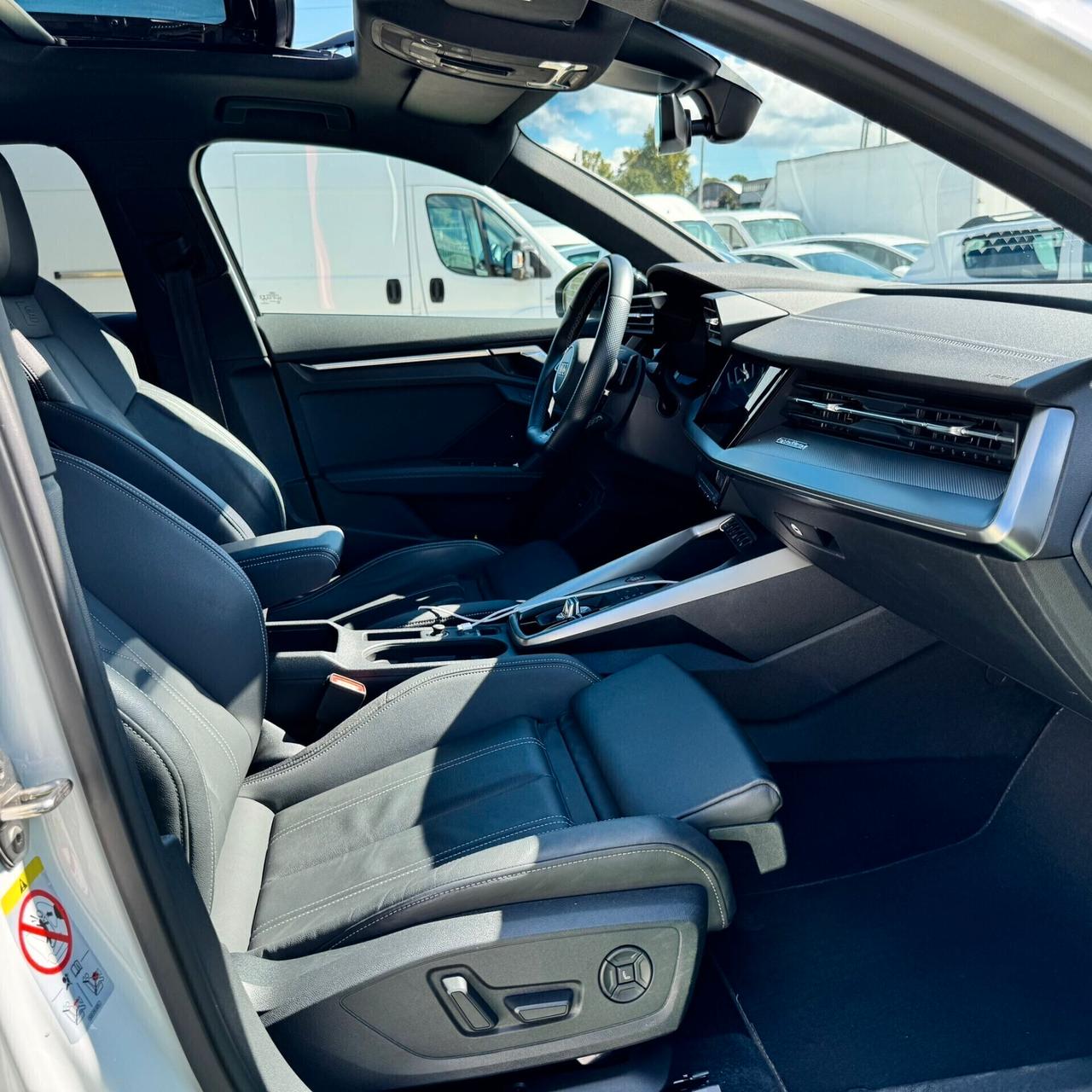 Audi S3 310 CV quattro S tronic anno 12/2021 Permute Finanziamento garanzia