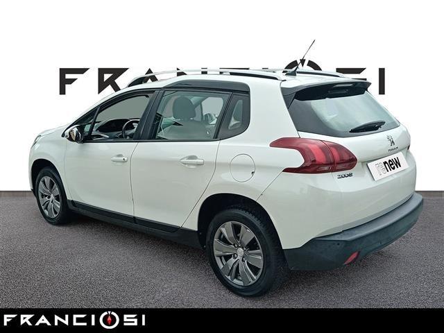 PEUGEOT 2008 1.2 PureTech Style