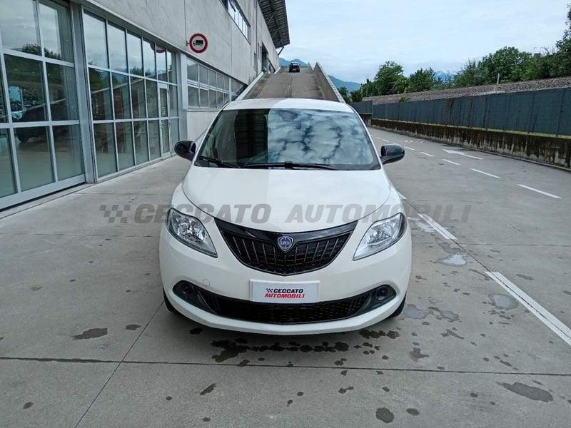 Lancia Ypsilon 1.0 firefly hybrid Oro s&s 70cv