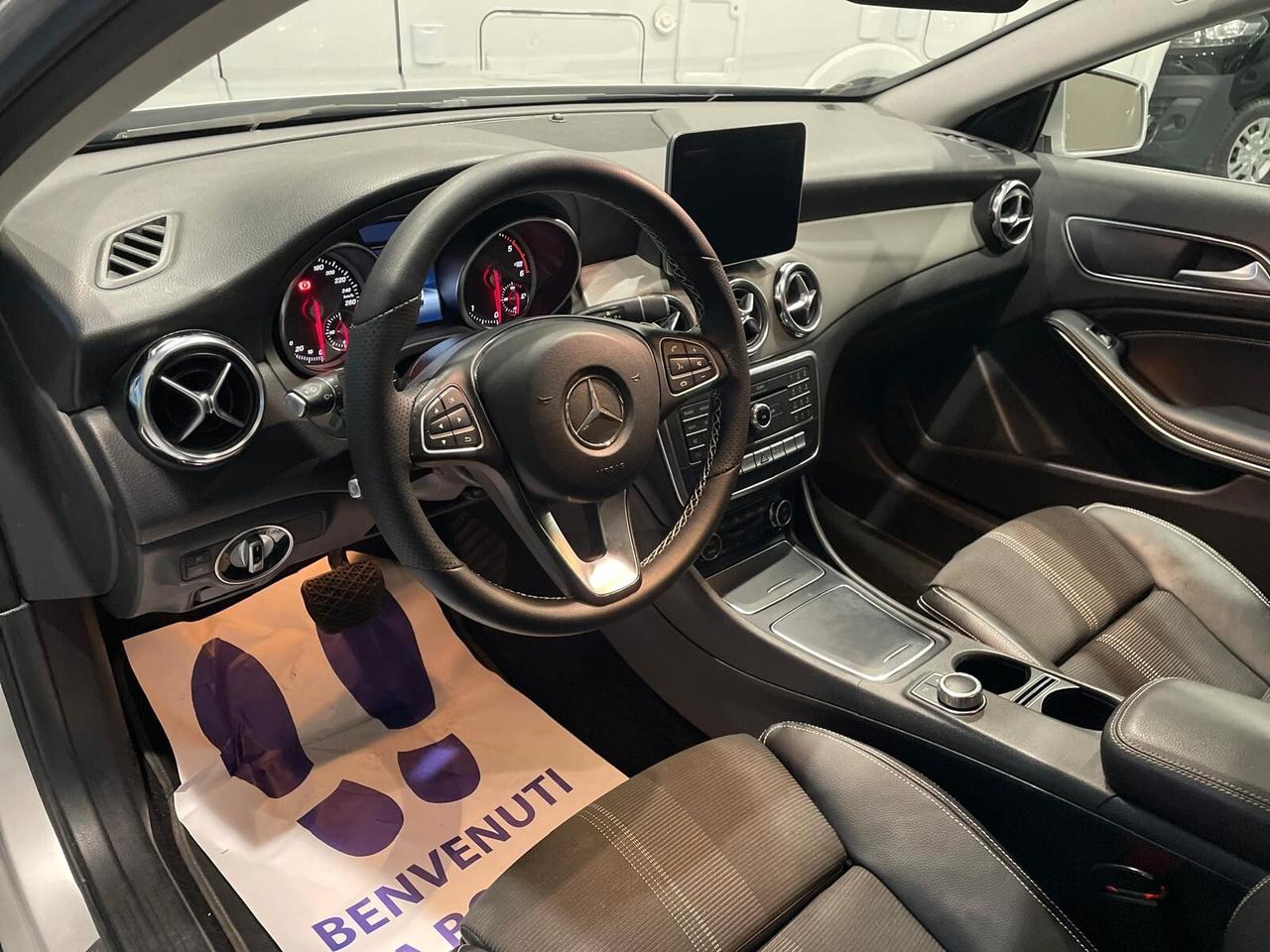 Mercedes-benz GLA 200 GLA 200 d Automatic Sport