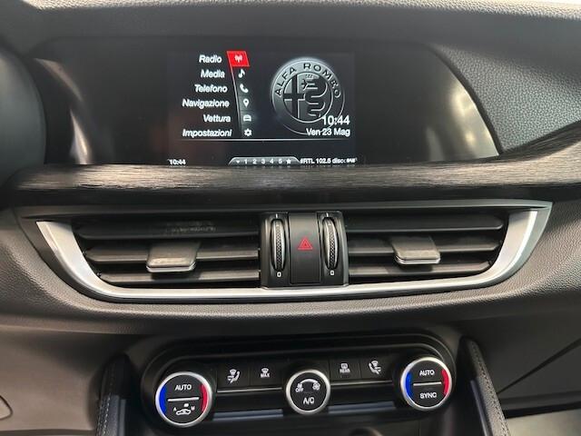 Alfa Romeo Stelvio 2.2 Turbodiesel 190 CV AT8 Q4 Business