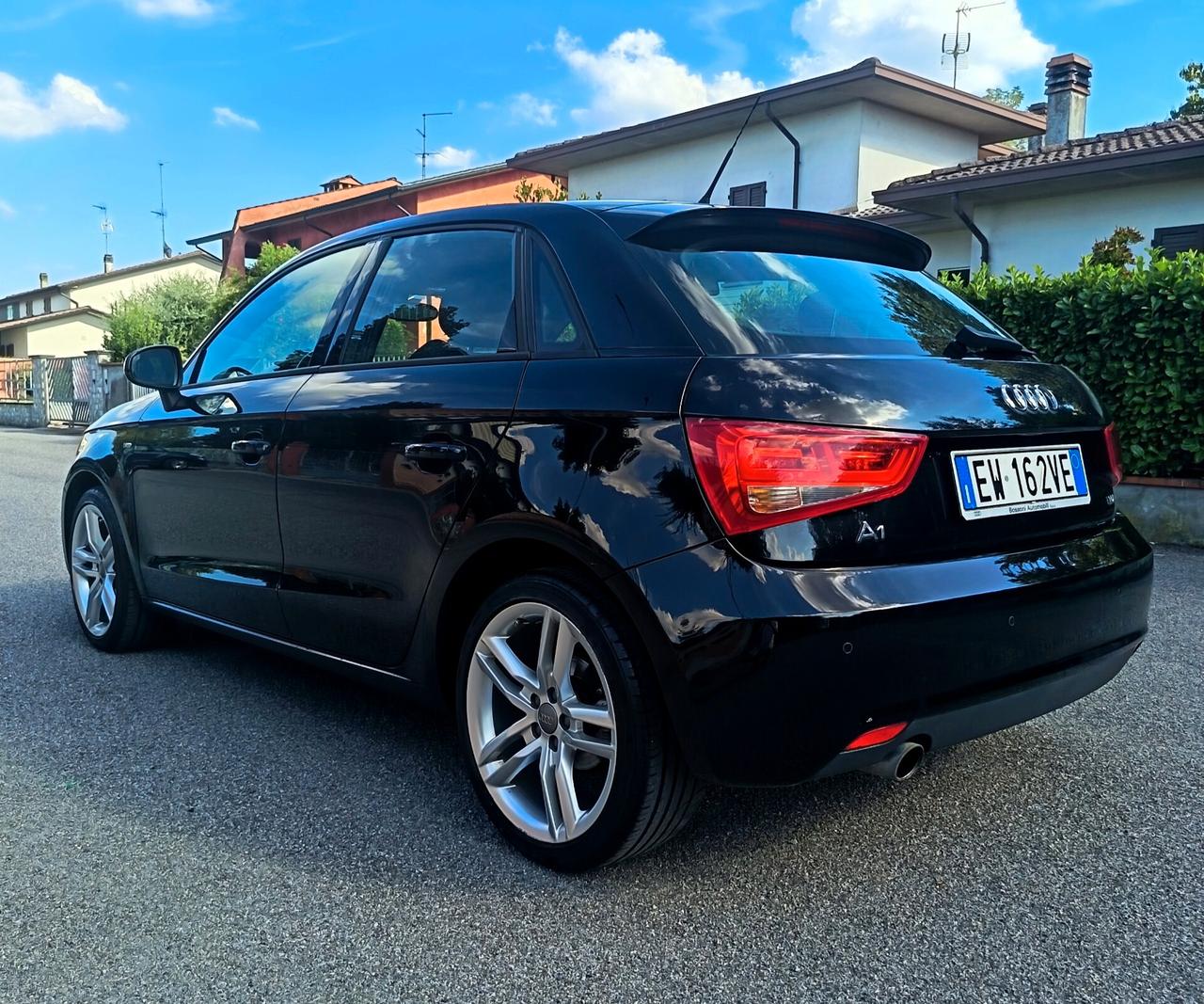 Audi A1 SPB 1.6 TDI S tronic Attraction