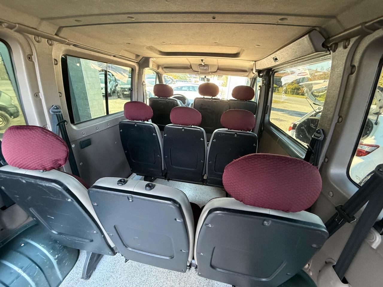 Opel Movano 9 posti 2.8 Diesel Neopatentati