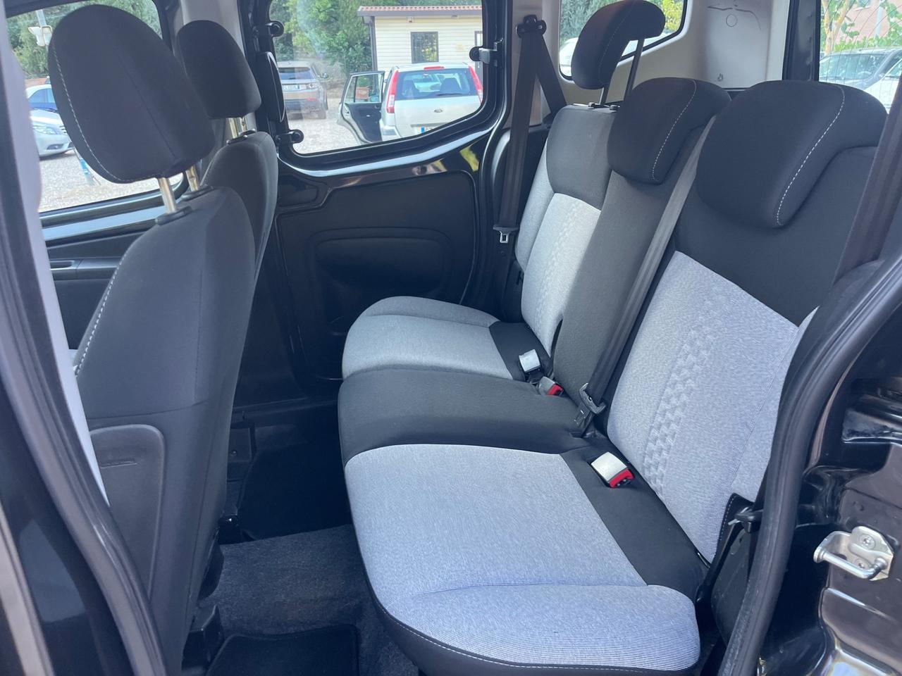 Fiat Qubo 1.3 MJT 80 CV Lounge