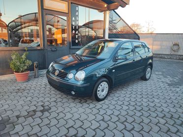 Volkswagen Polo 1.4 cat 5p. Comfortline uni-pro