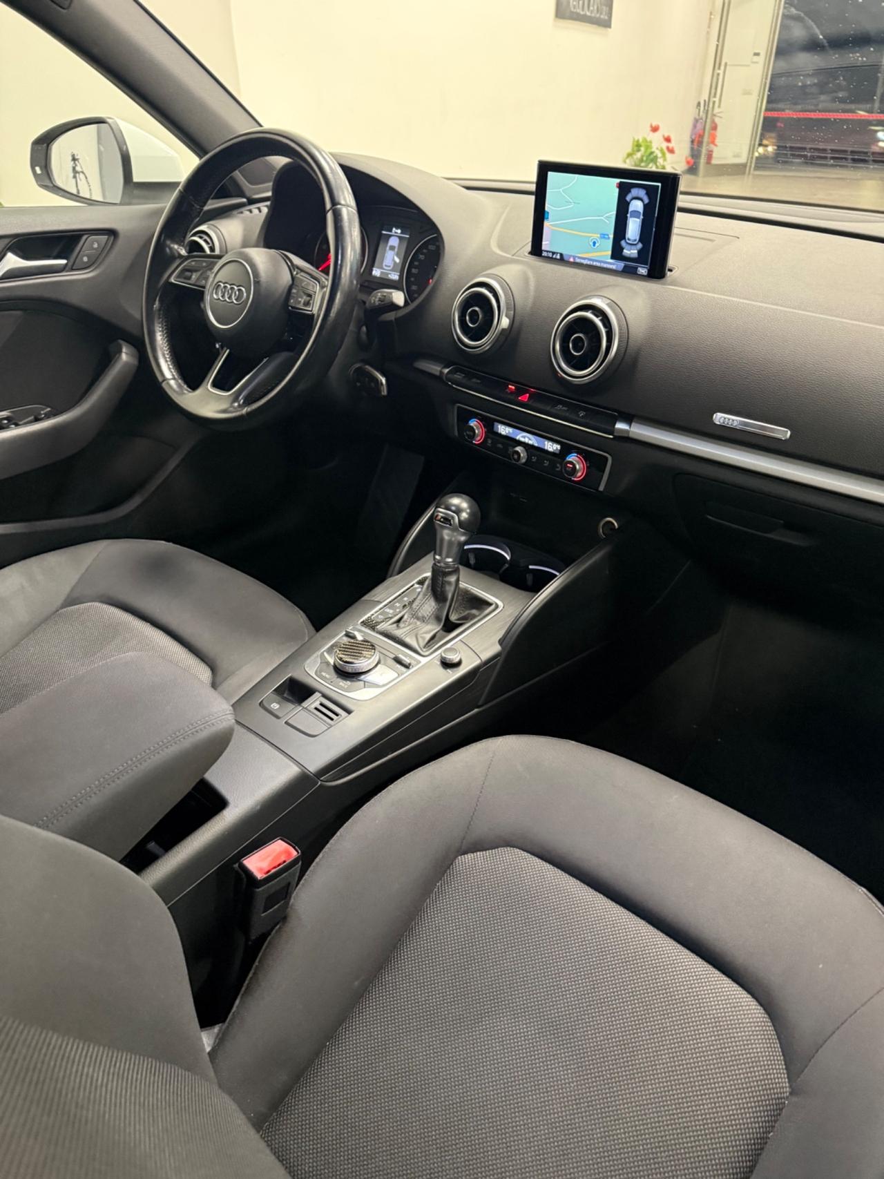 Audi A3 SPB 1.6 TDI S tronic Sport