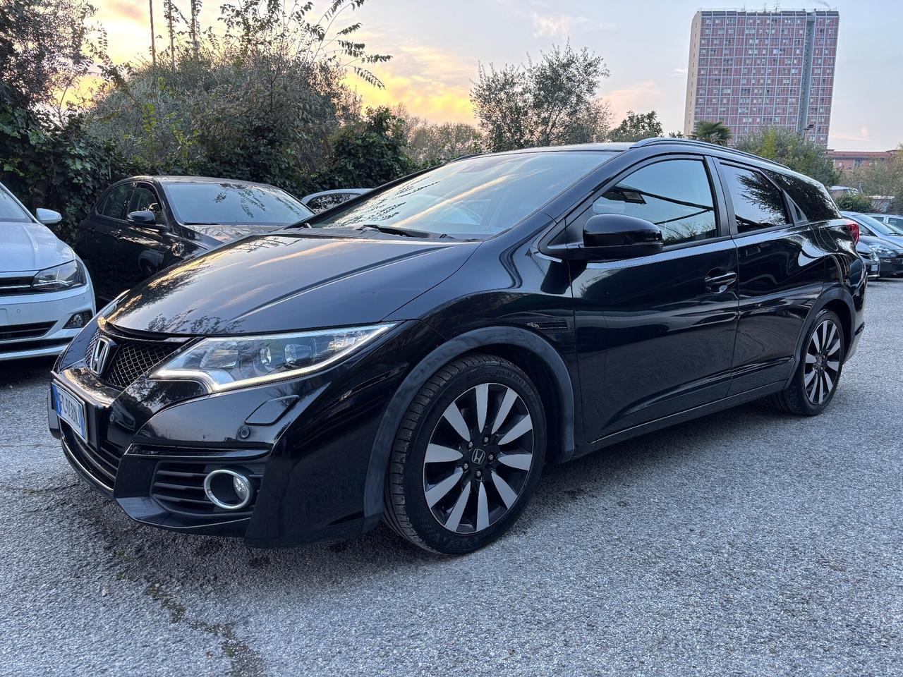 Honda Civic Tourer 1.6 i - OK Neopatentati