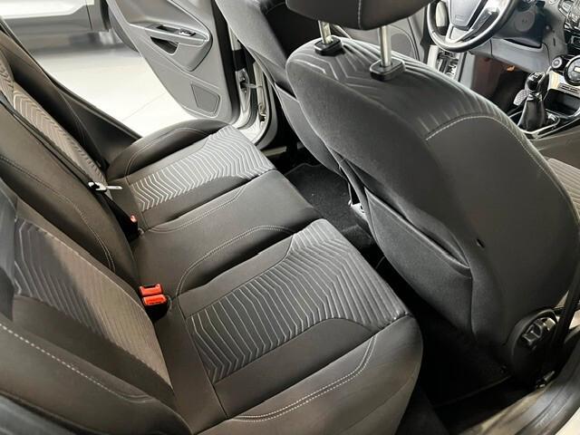 Ford Fiesta 1.4 5p. Bz.- GPL Titanium