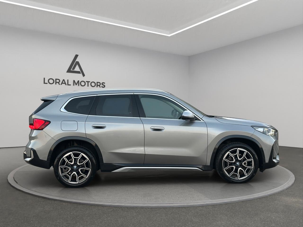 Bmw X1 sDrive 18d X Line Cam 360°,head-up display