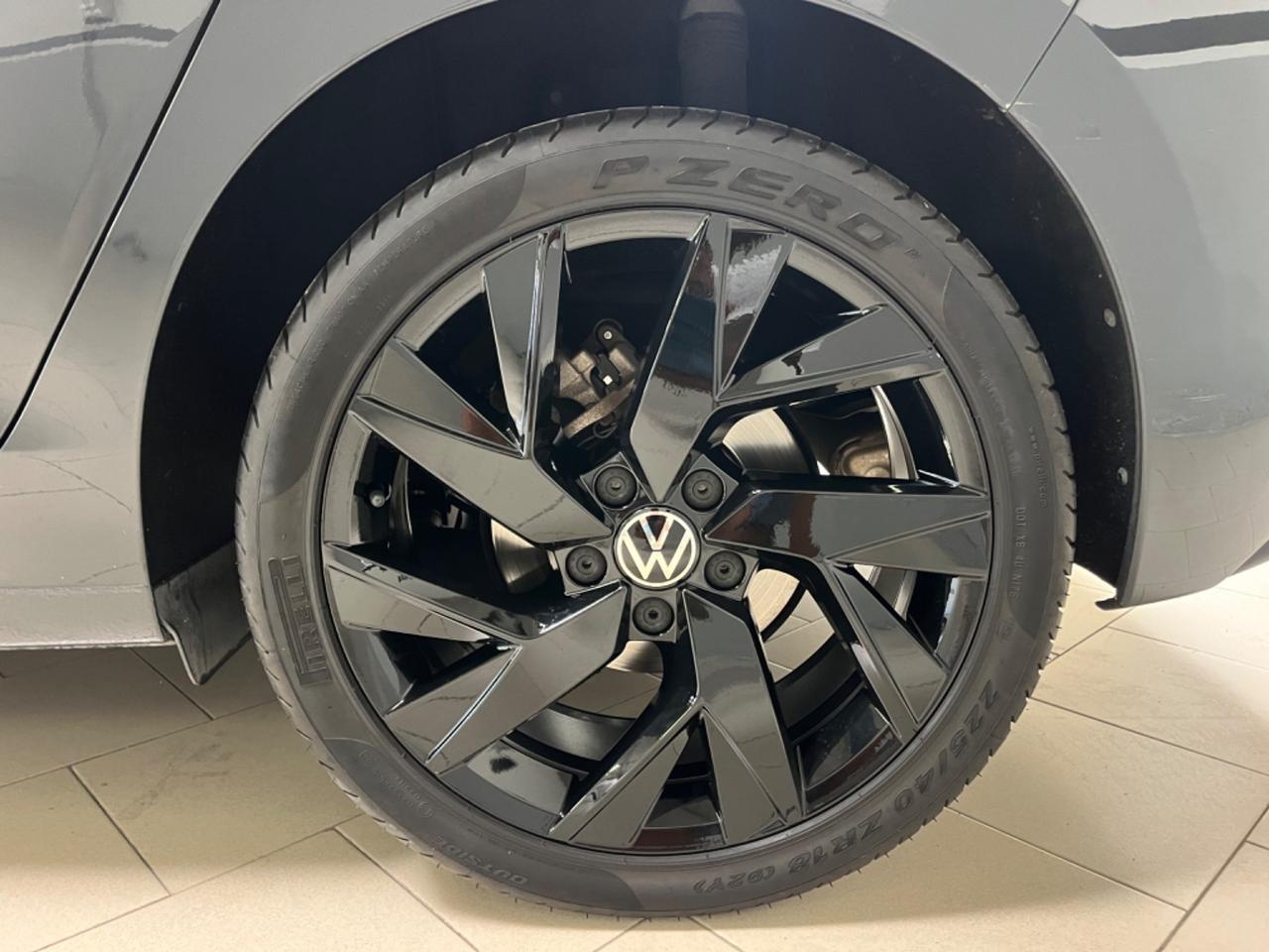 Volkswagen Golf 1.0 eTSI EVO DSG Life 2023
