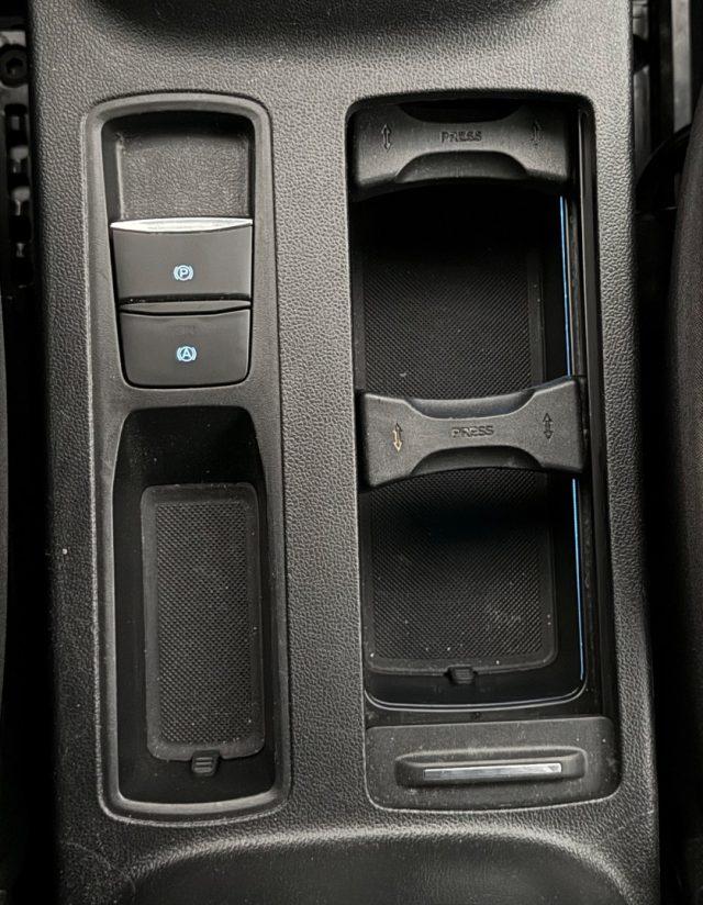 FORD Focus 1.0 EcoBoost Hybrid 155 CV Powershift SW ST-Line X