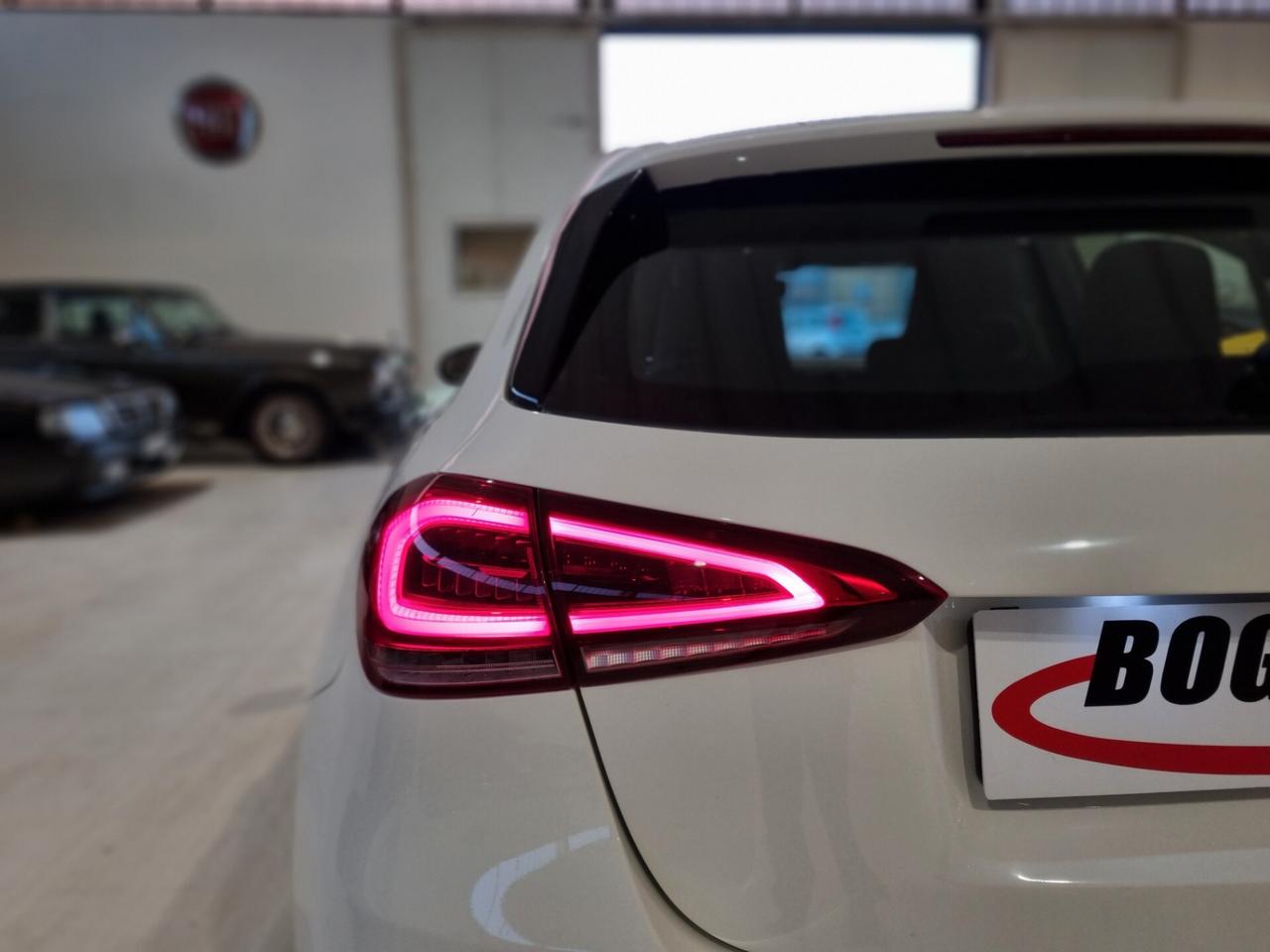 Mercedes-Benz A 180 d Automatic Premium AMG