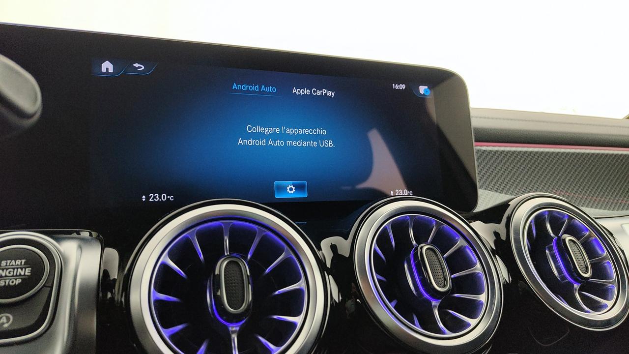 Mercedes-Benz GLB 220 d Premium 4matic auto