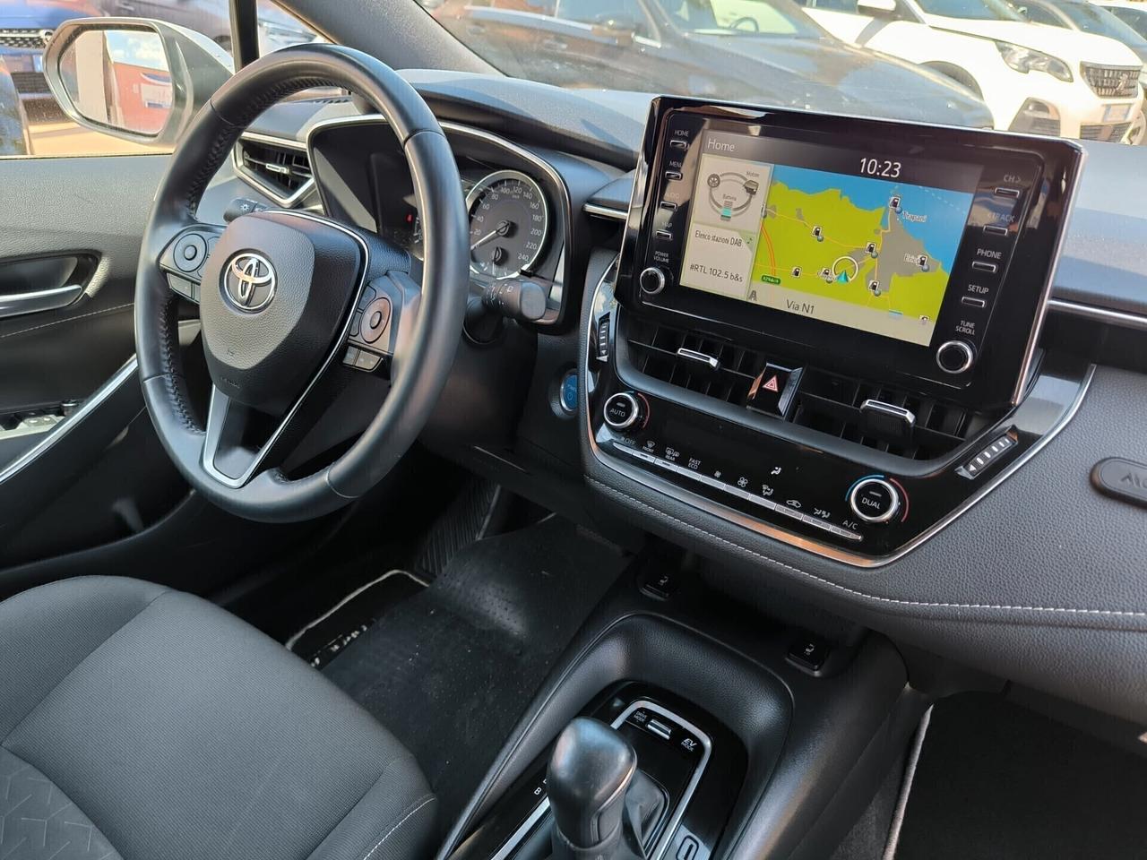 Toyota Corolla Touring Sports 1.8 Hybrid Business