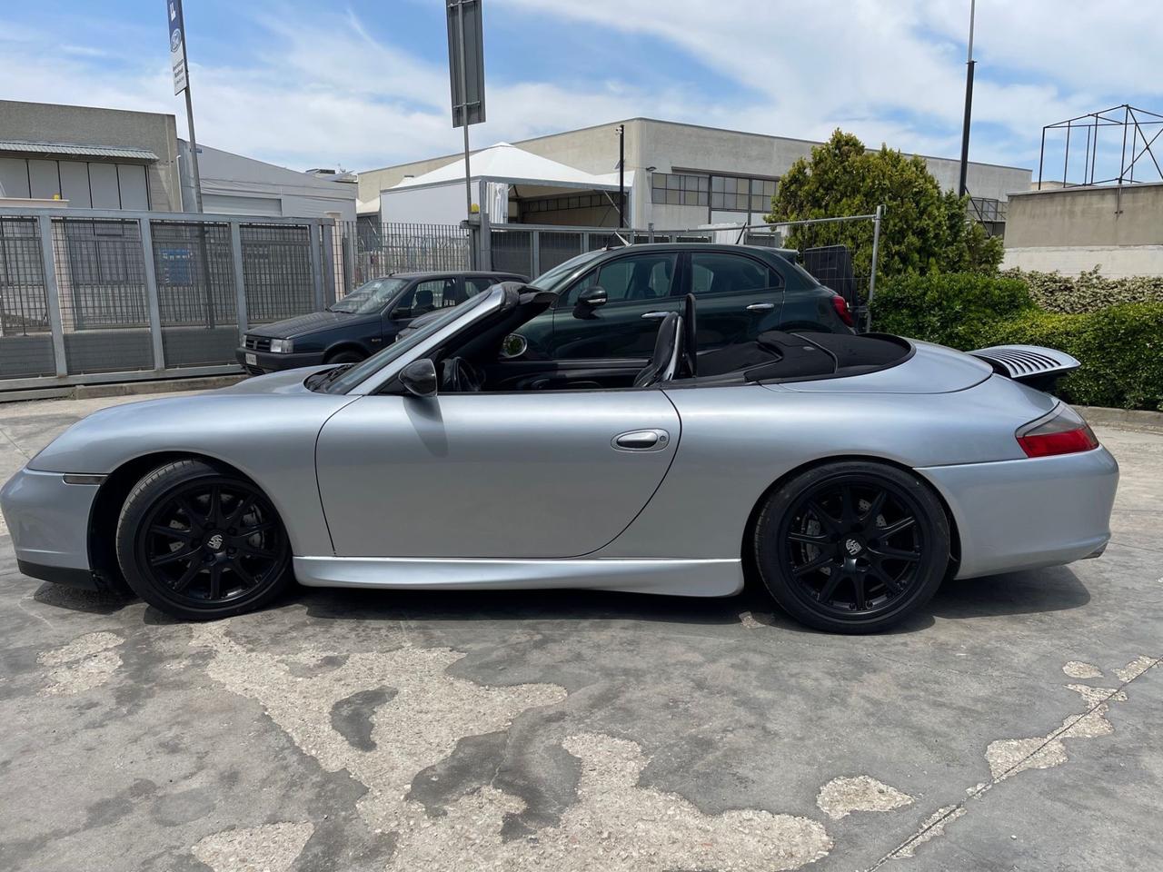 Porsche 911 Carrera 4 cat Cabriolet