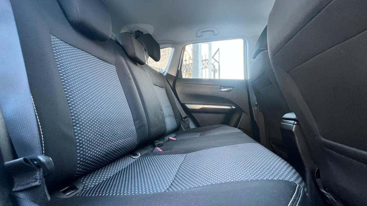 Suzuki Vitara 1.0 Boosterjet Starview GPL