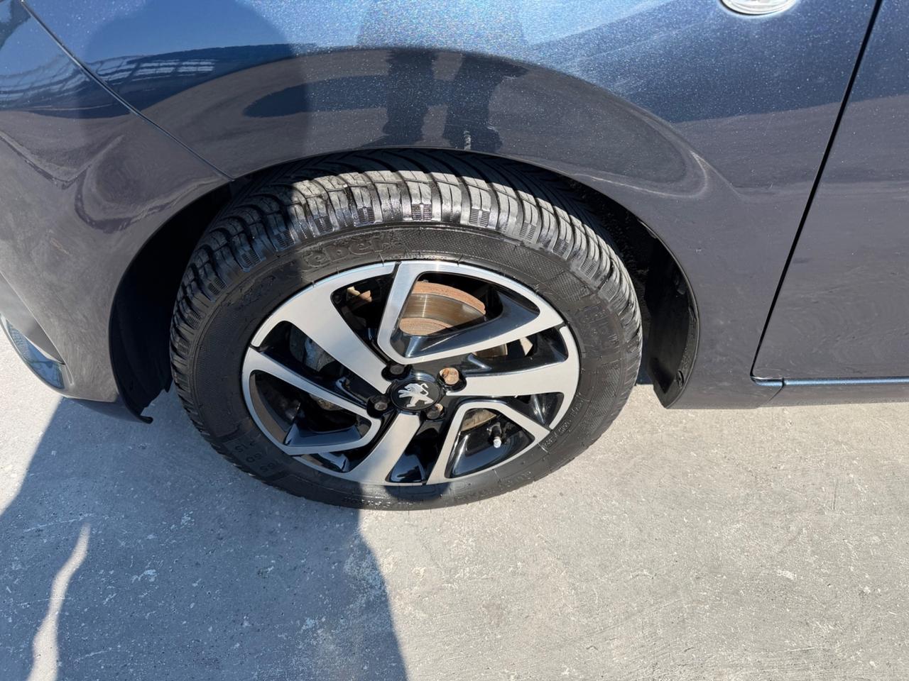 Peugeot 108 VTi 68 3 porte Allure TOP!