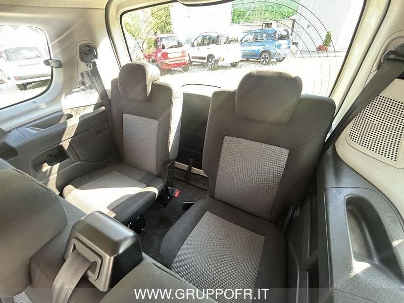 FIAT Doblò 1.6 MJT 16V 90CV - 7 POSTI