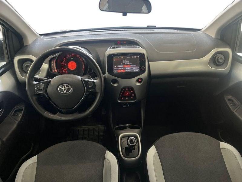 Toyota Aygo Aygo 5p 1.0 x-play tss m-mt