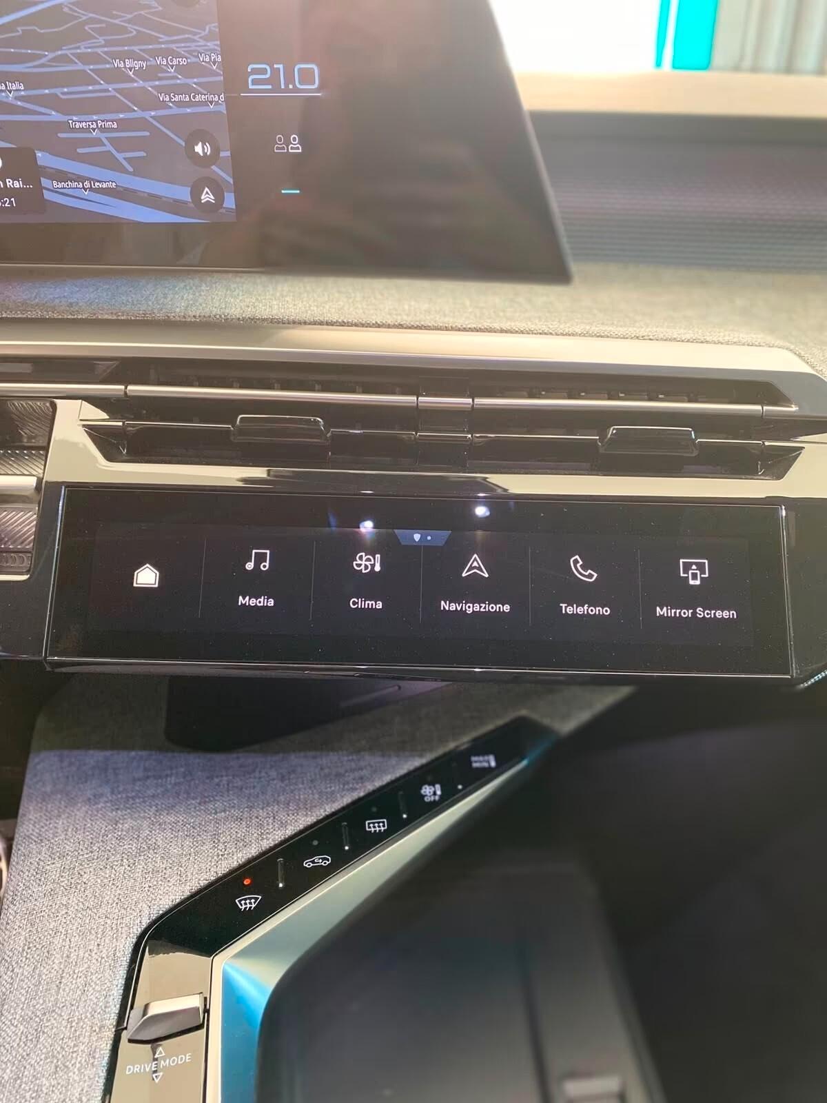 Peugeot 3008 Hybrid 136 e-DCS6 GT