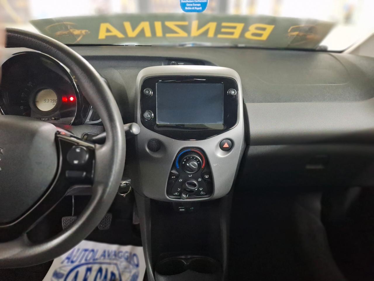 Peugeot 108 VTi 72 ETG 5 porte GT Line