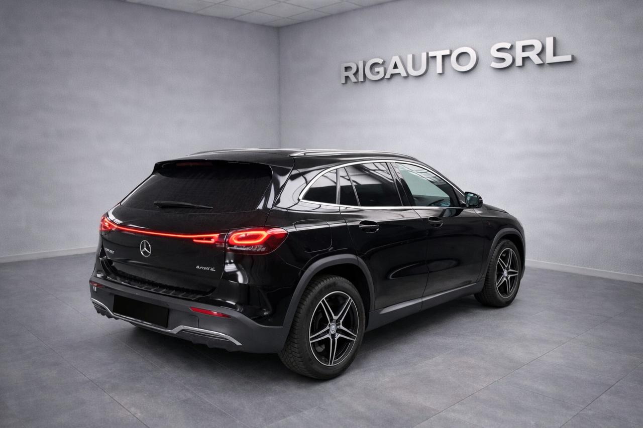 MERCEDES-BENZ EQA 300 4MATIC AMG