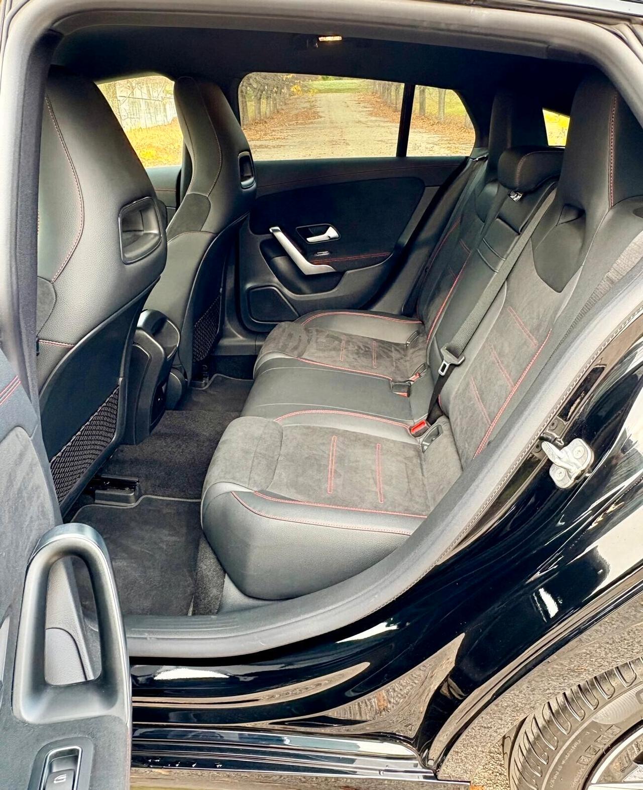 Mercedes-benz CLA 180 Automatic Shooting Brake AMG Line Premium