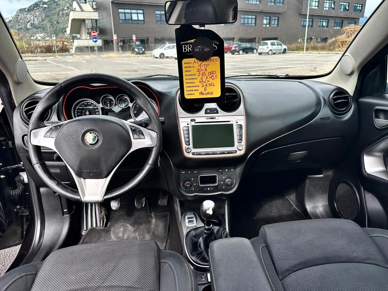 Alfa Romeo MiTo 1.3 JTDm-2 95 CV S&S Distinctive - SPORT PACK