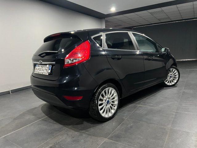 FORD Fiesta 1.2 16V 5 porte Titanium