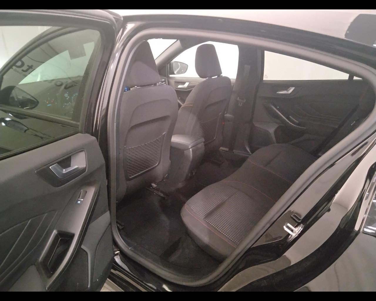 FORD Focus V 2022 - Focus 1.5 ecoblue ST-Line 115cv auto