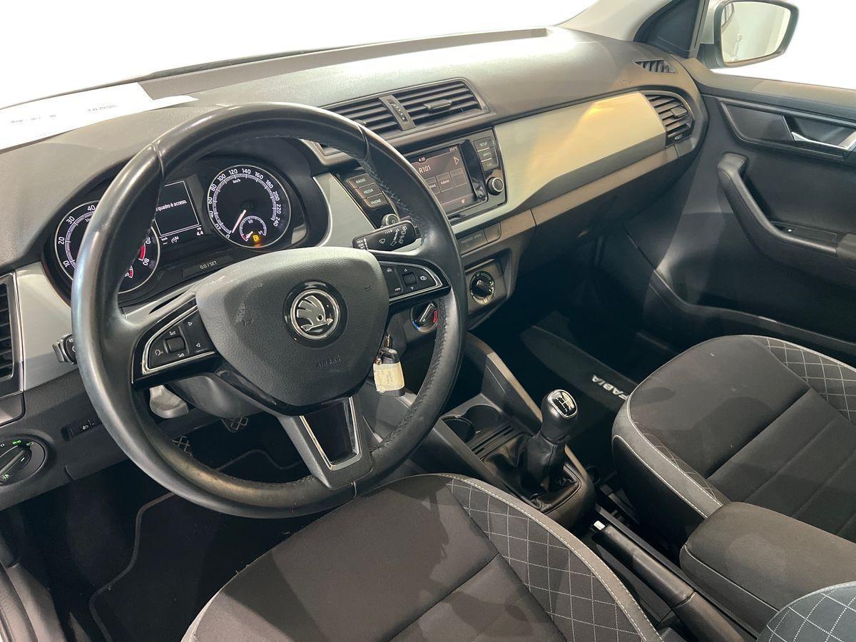 SKODA Fabia III 2015 Berlina - Fabia 1.0 mpi Twin Color Argento 75