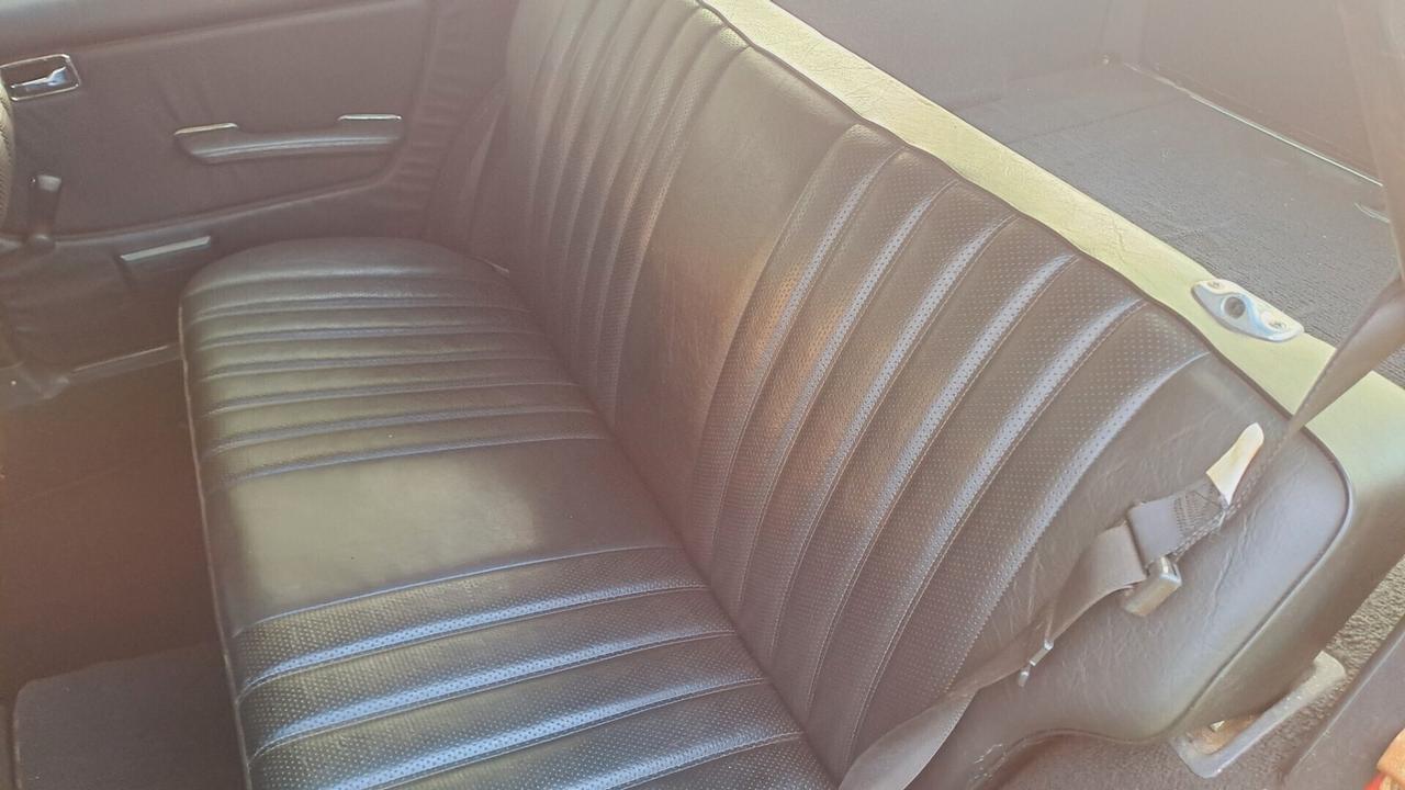 Mercedes-benz 240 TD 5 marce e clima da lieve restauro