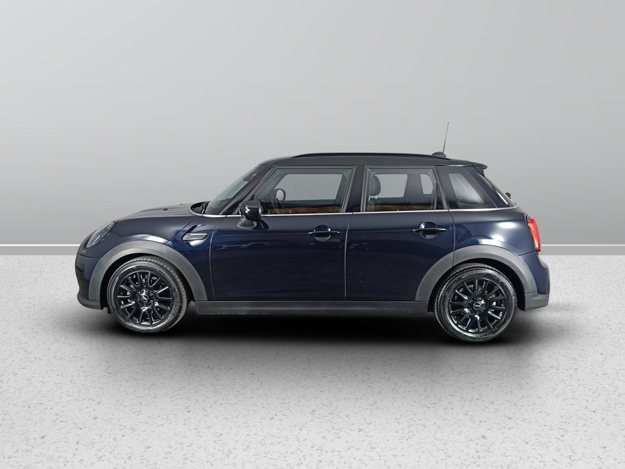 MINI Mini IV F55 2021 5p - Mini 5p 1.5 Cooper Essential auto
