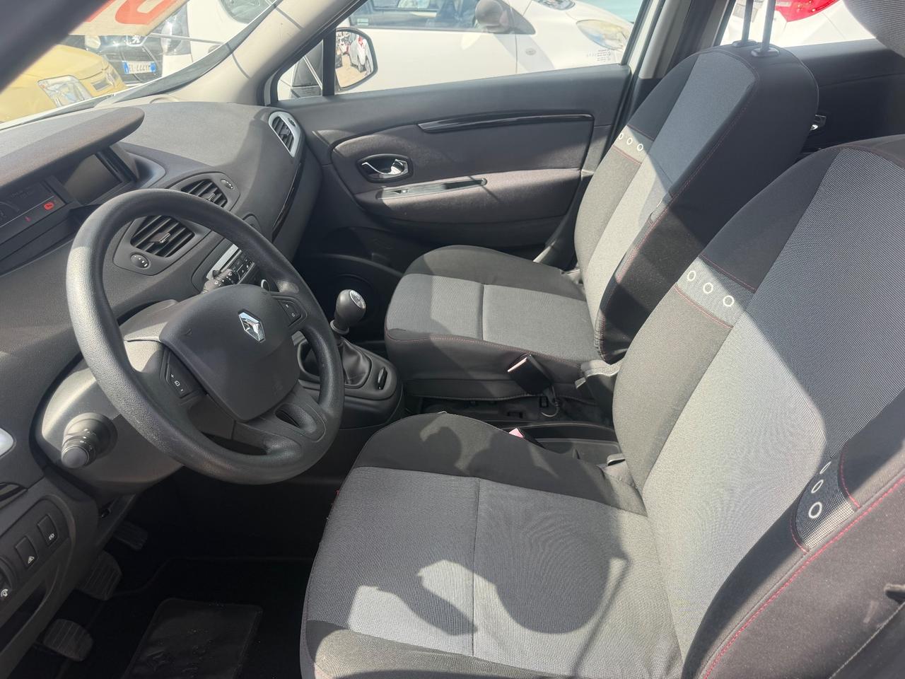 Renault Scenic 1.5 diesel 2013