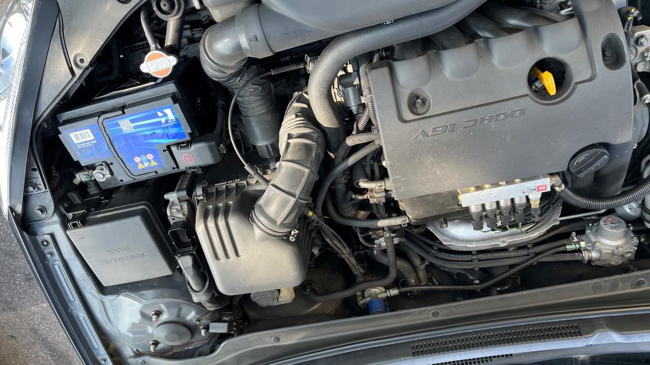 Kia Ceed cee'd Sp. Wag. 1.4 109CV LX Bi-Fuel km 32900