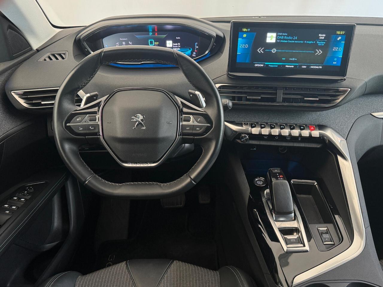 Peugeot 3008 Hybrid 225 e-EAT8 Allure Pack