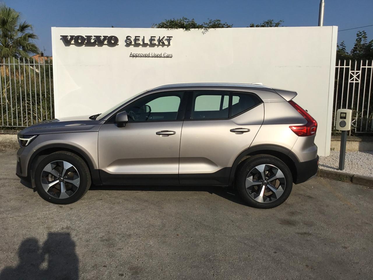 Volvo XC40 B3 automatico Core