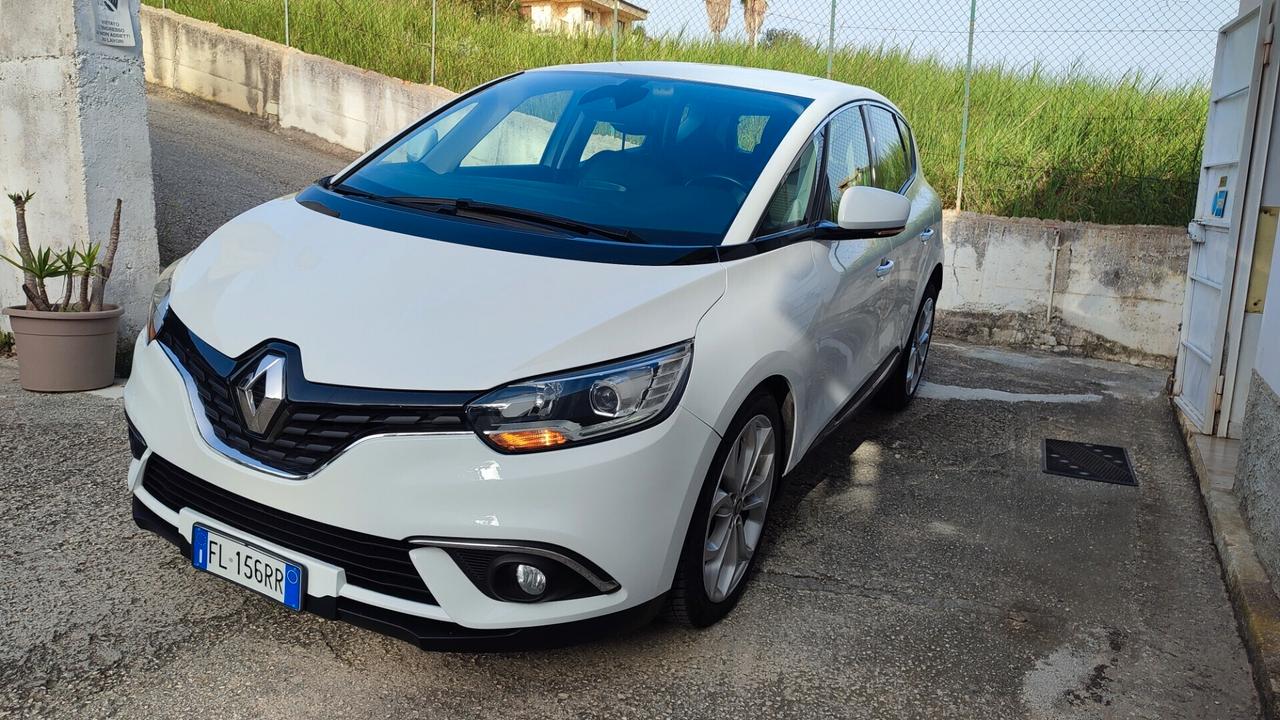 RENAULT SCENIC 5 POSTI