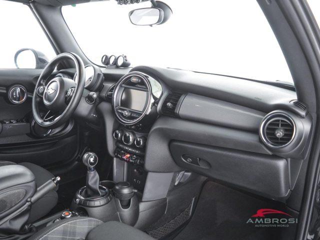 MINI Cabrio Cooper D 1.5 Cooper D Hype