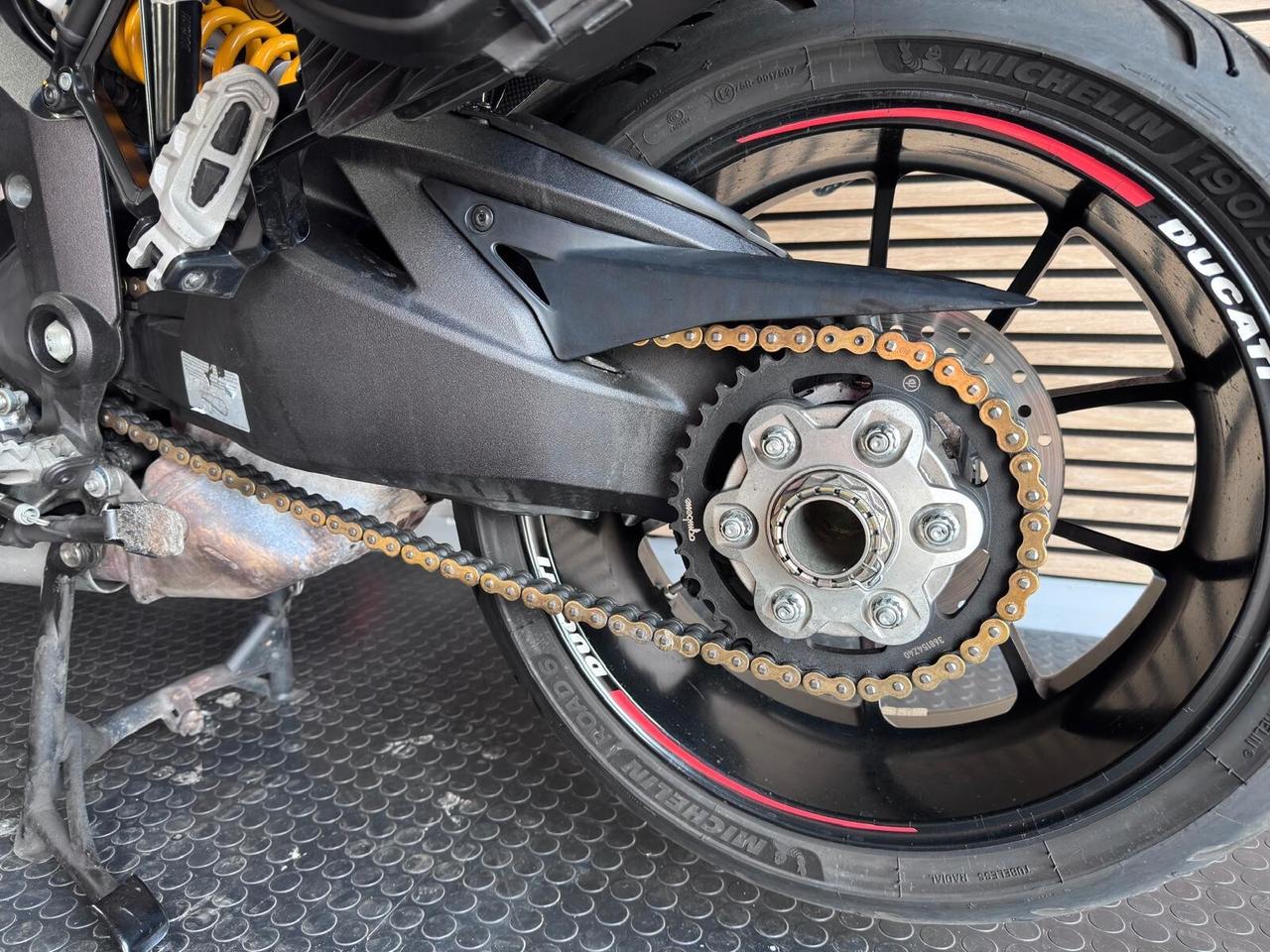 Ducati Multistrada 1200 S TOURING