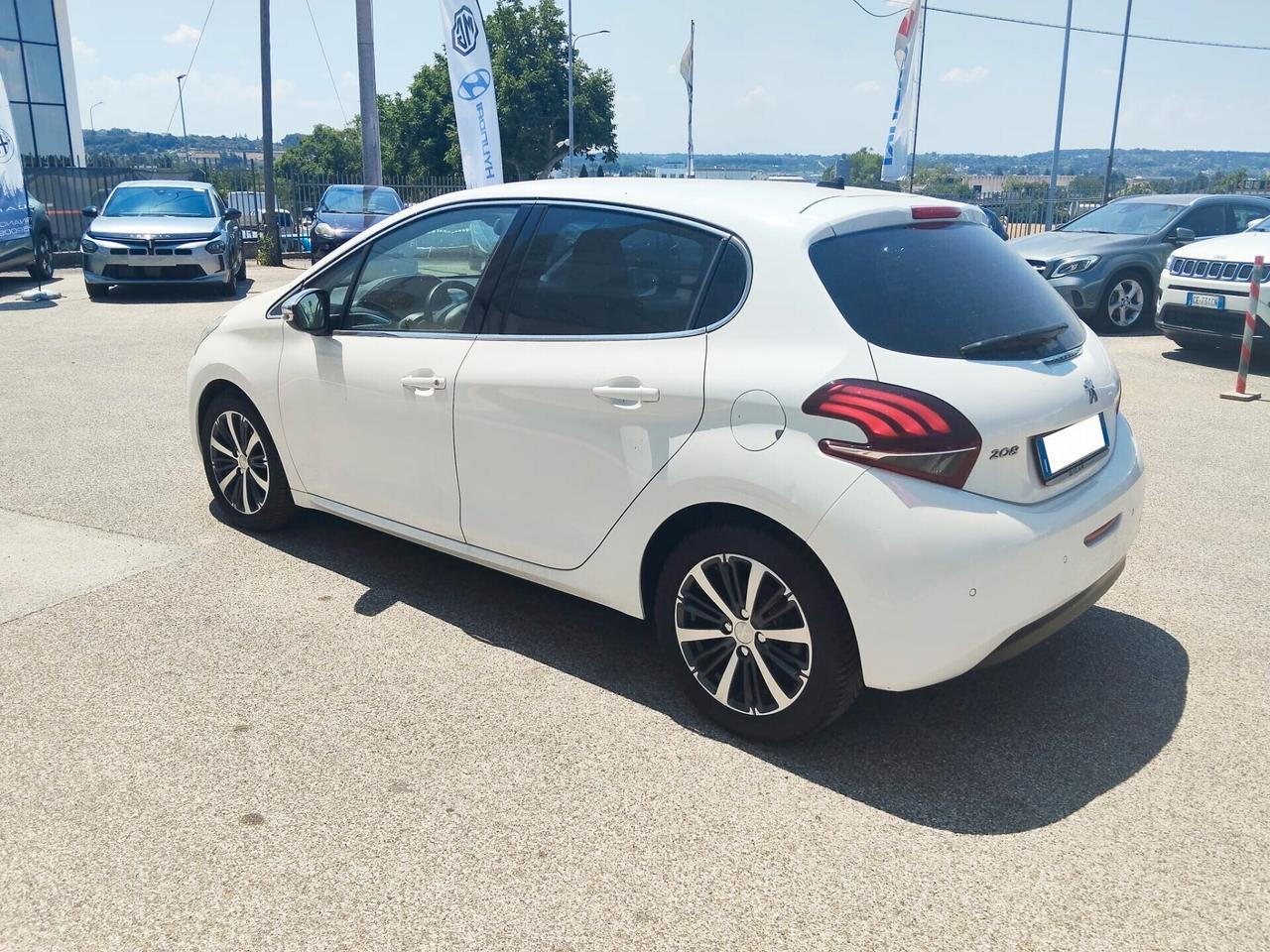 Peugeot 208 PureTech Turbo 110 EAT6 S&S 5 porte Allure automatica