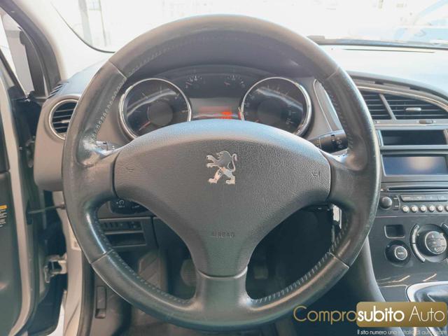 PEUGEOT 5008 1.6 HDi 7 POSTI