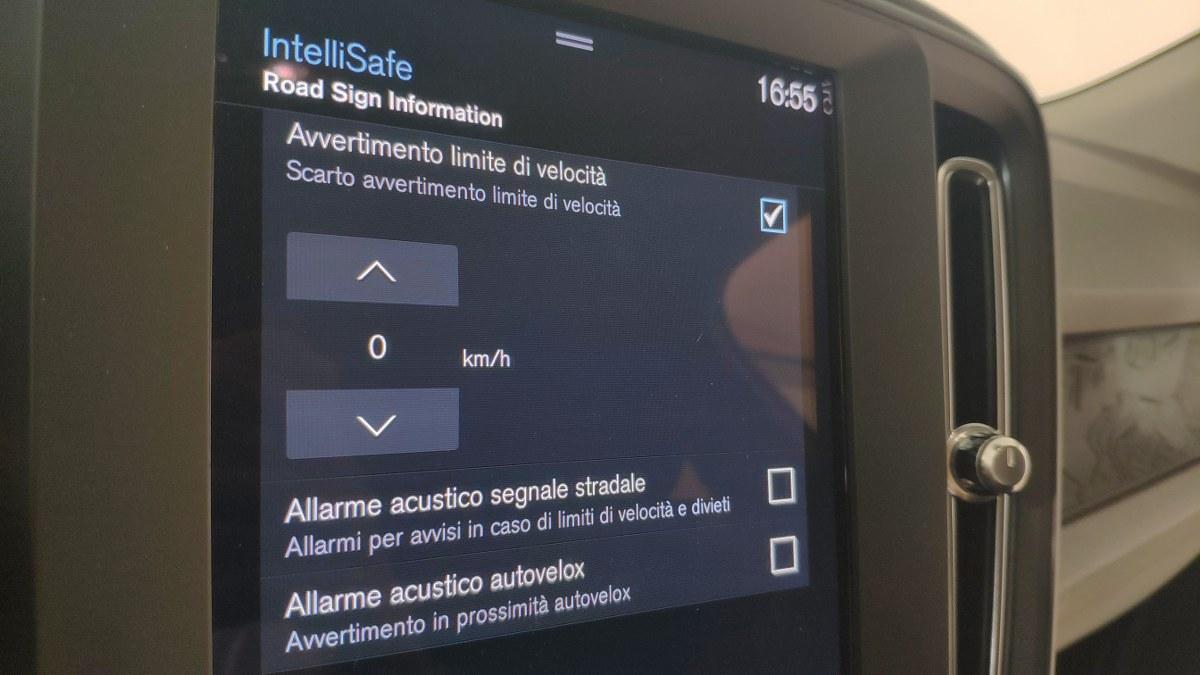 VOLVO Xc40 T4 Recharge Plug-In Hybrid Automatico Essential
