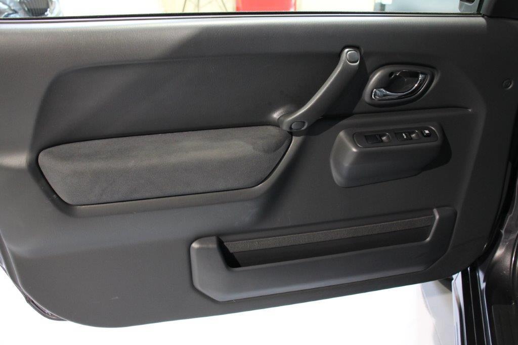Suzuki Jimny 1.3 4WD Evolution NUOVA Km 7500 ORIGINALI