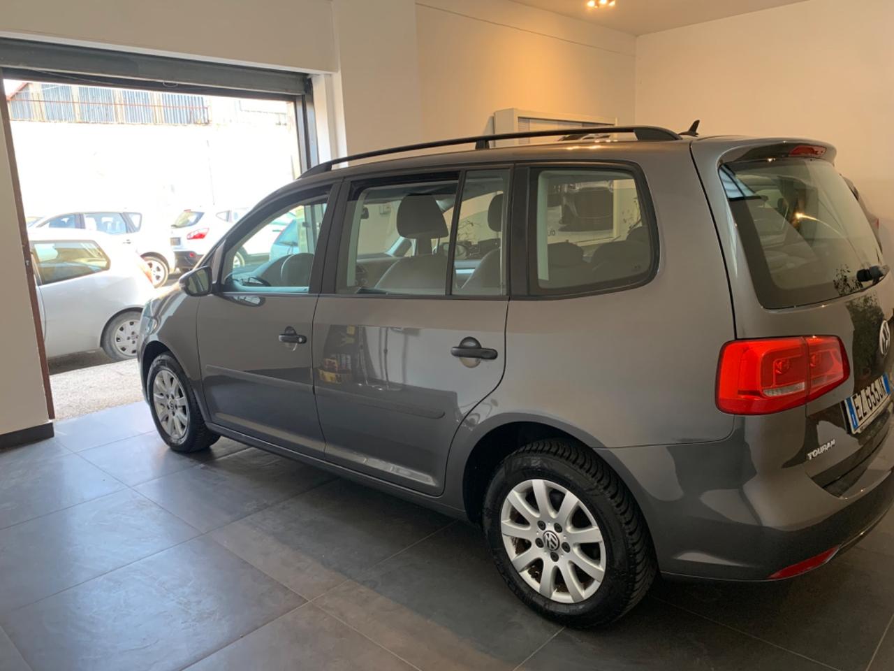 Volkswagen Touran Business 1.6 TDI DSG Comfortline