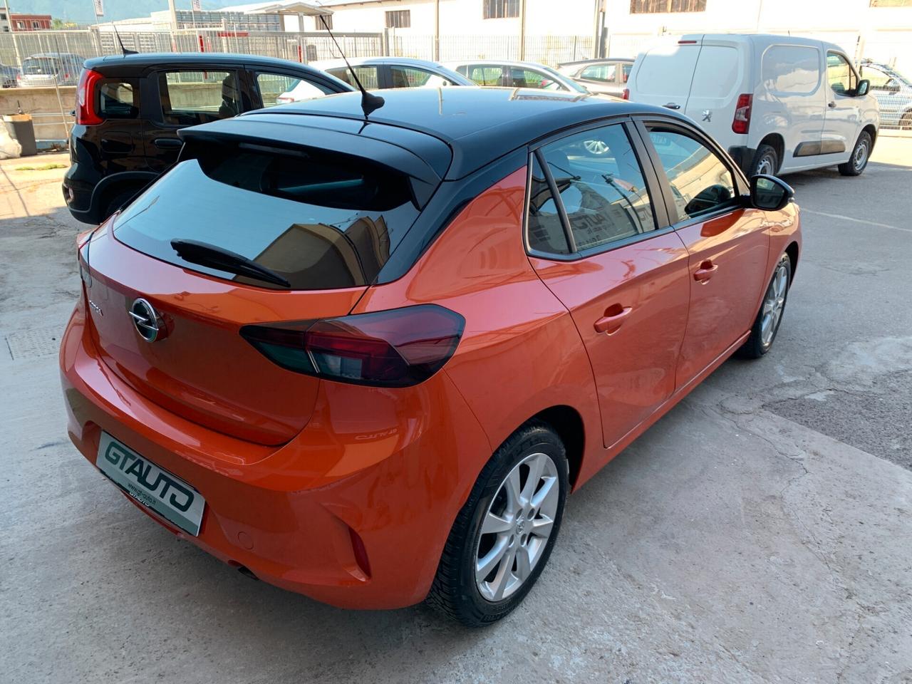 Opel Corsa 1.2 Design & Tech