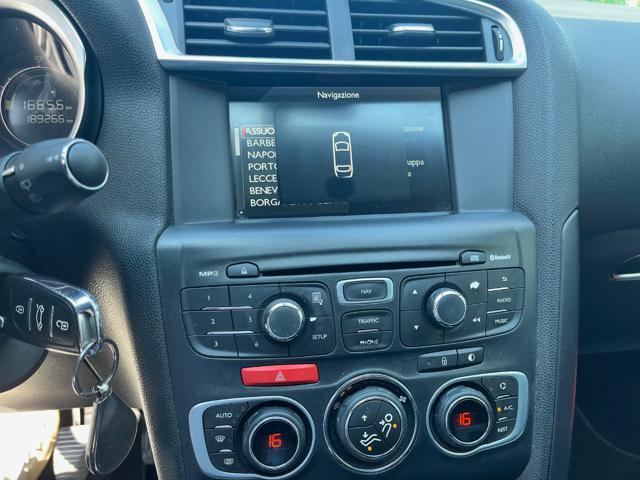 DS AUTOMOBILES DS 4 1.6 e-HDi 115 Chic